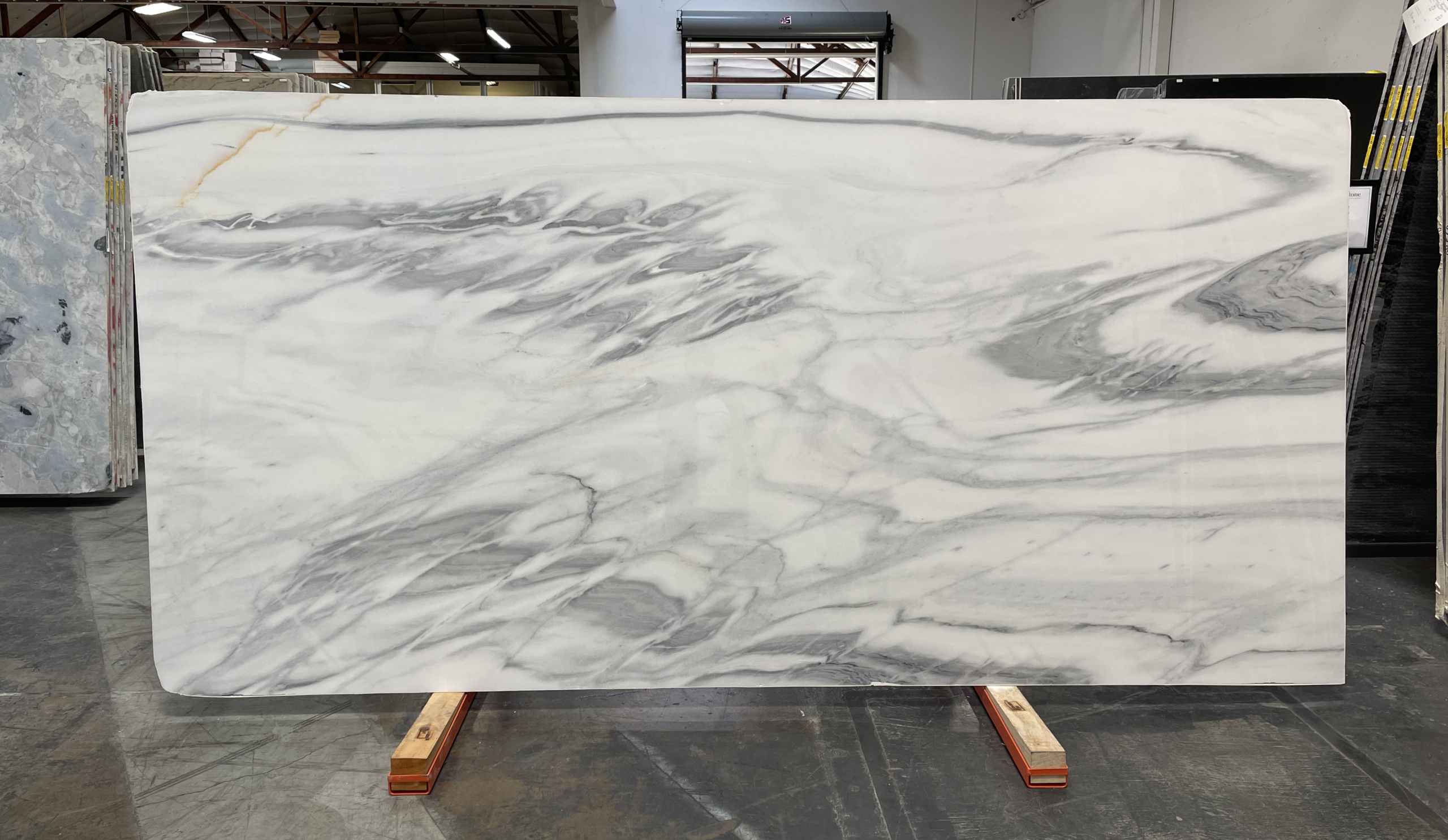 Bianco Lasa Covelano Polished thumbnail 3