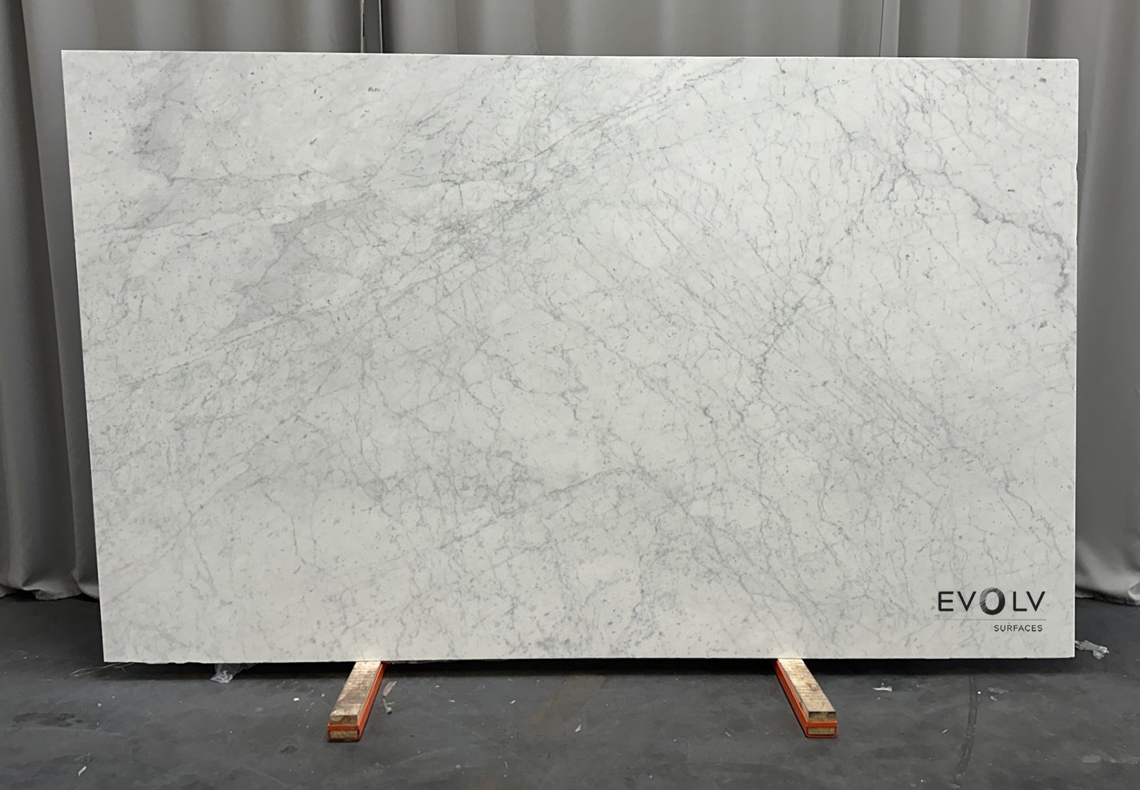 Bianco Carrara C Extra Honed thumbnail 5
