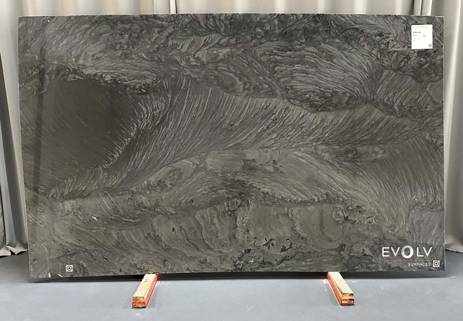 Double Grey Quartzite 4628