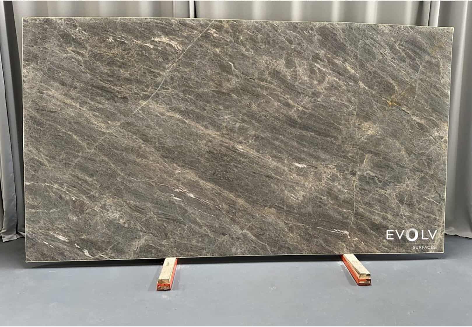 Quartzite Sky Polished thumbnail 4
