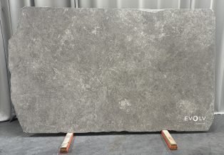 Thundra Medium Dark Marble 4892