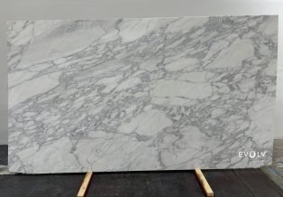 Calacatta Carrara Extra Marble 4915