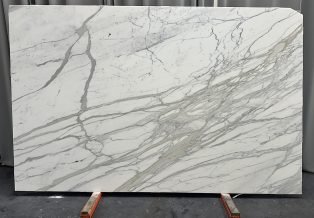 Calacatta Oro Marble 4927