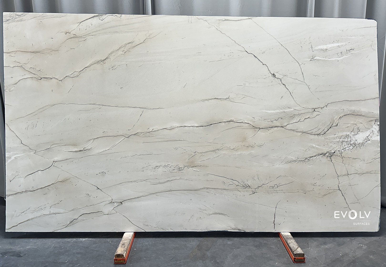 White Quartzite Polished thumbnail 3