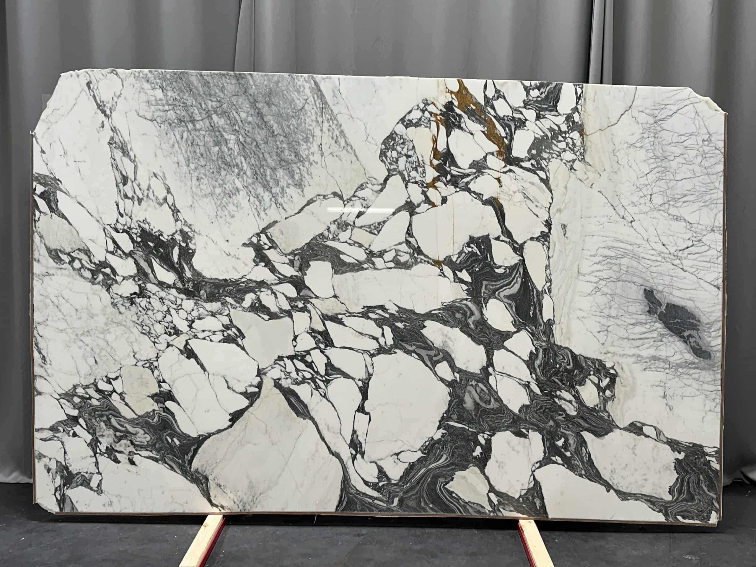 Arabescato Corchia Polished — installed