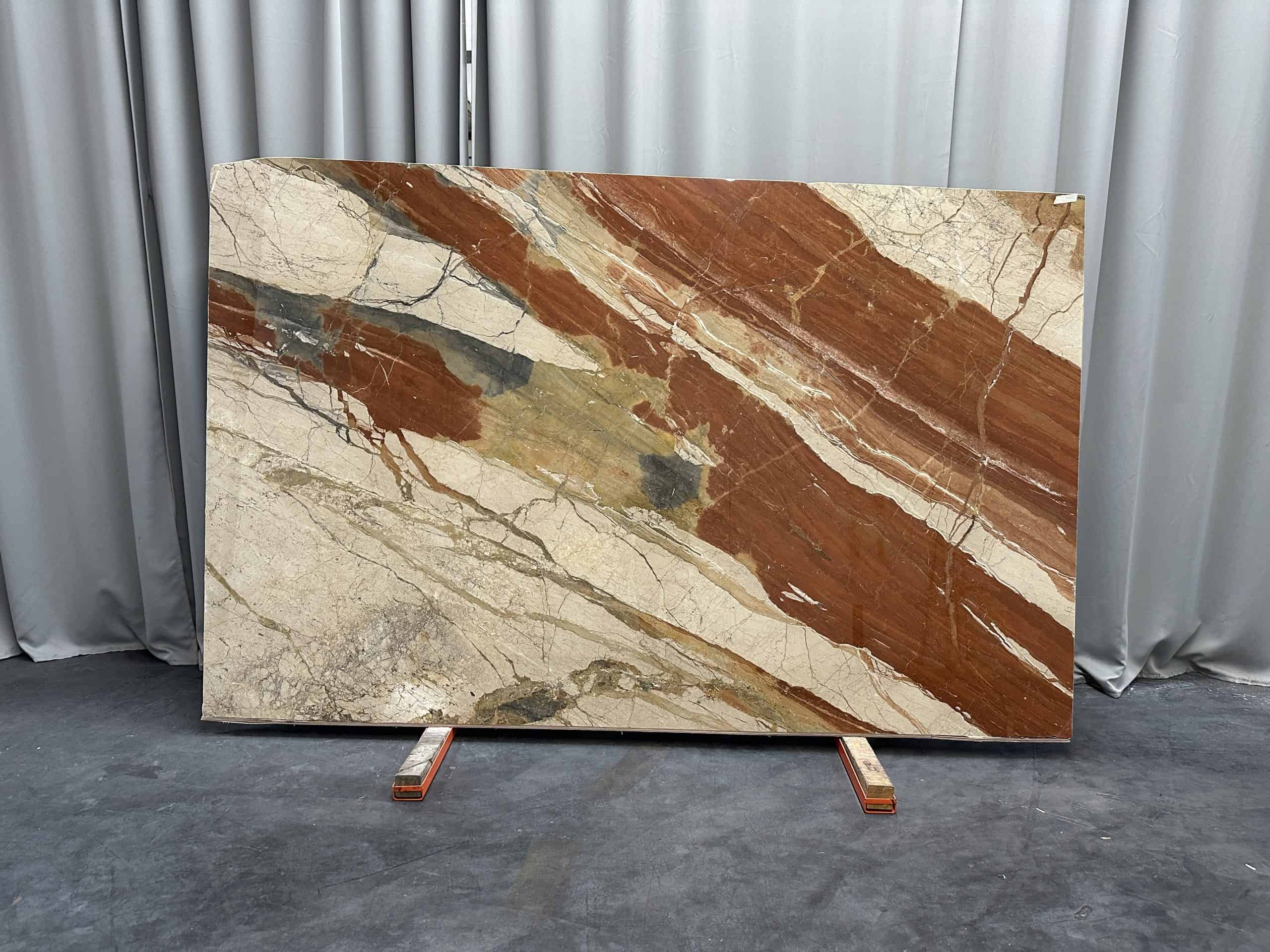 Calacatta Diaspro Polished — installed