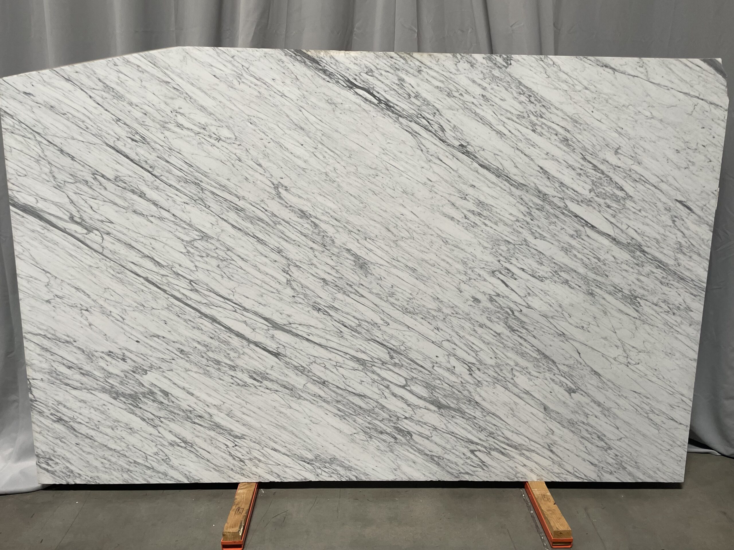 Statuarrieto Polished