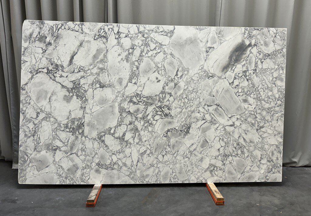 Calacatta Super White Honed